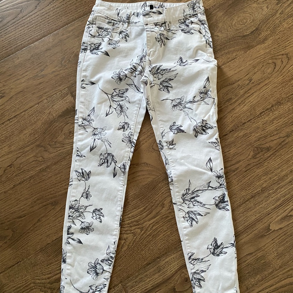 Floral Print Skinny Jeans